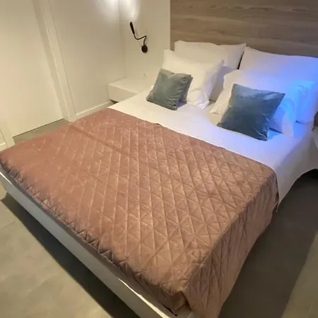 Daire Apartment Hidden Paradise 2